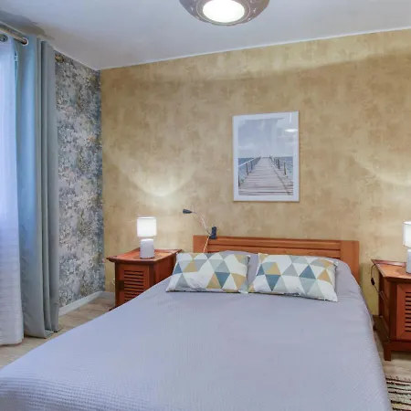De Manou - Sfp135 By Interhome Six-Fours-les-Plages